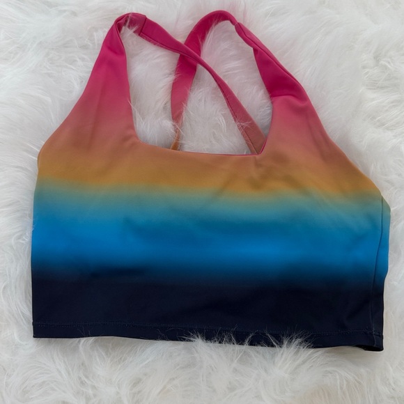 Beach Riot Sports bra - Picture 2 of 6